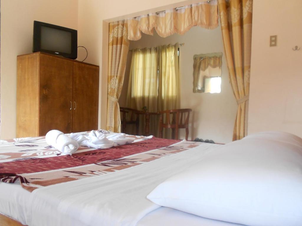 Tia Mers Guest House Puerto Princesa Стая снимка