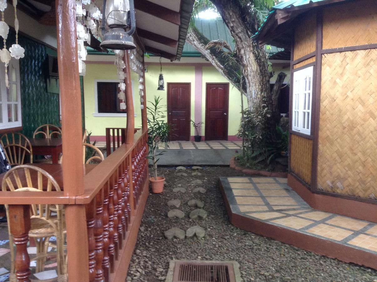 Tia Mers Guest House Puerto Princesa Екстериор снимка